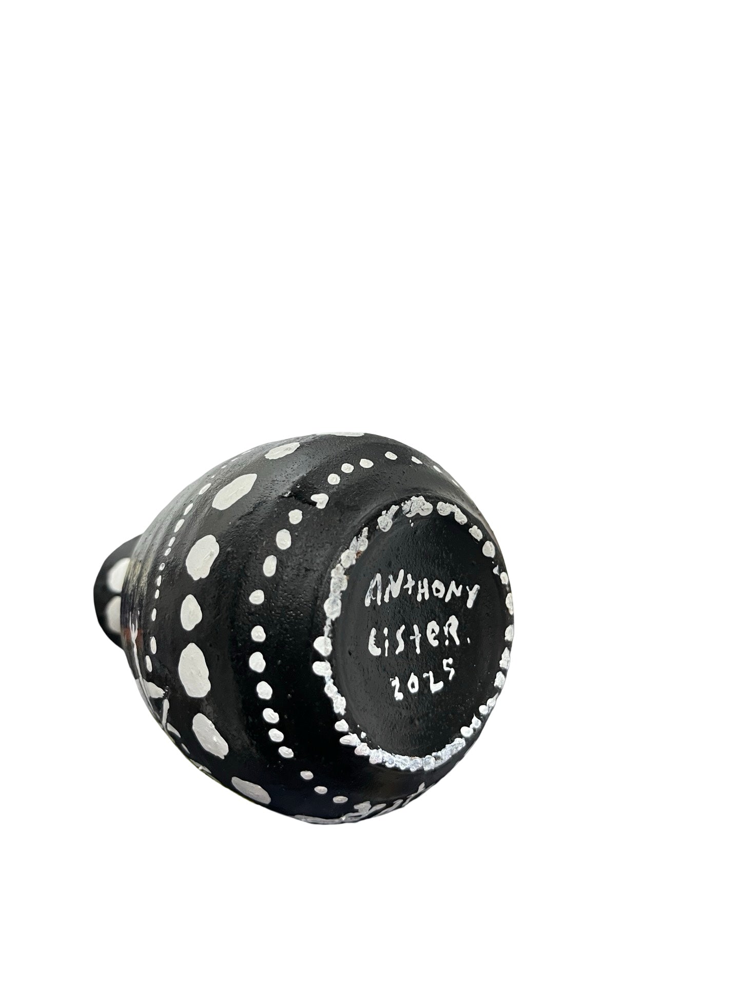 
                  
                    DARK HUNTING VASE
                  
                